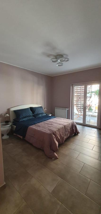 Casa Glicine Appartement Milazzo Buitenkant foto
